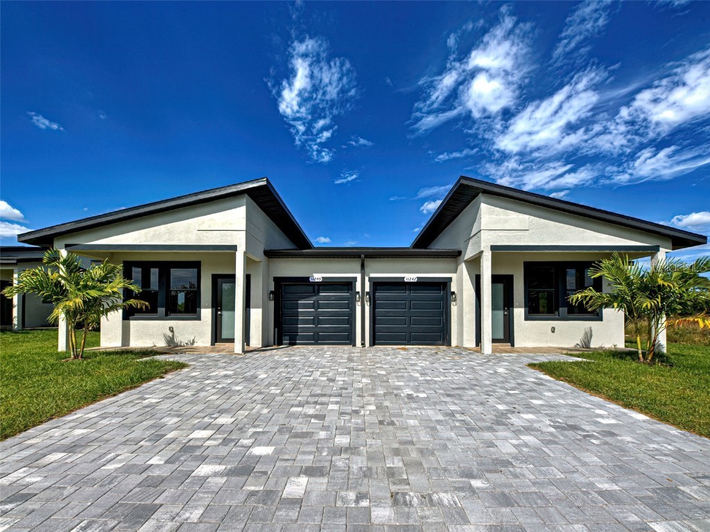 11240-42 Kimberly Avenue Englewood FL 34224 C7517402 image1