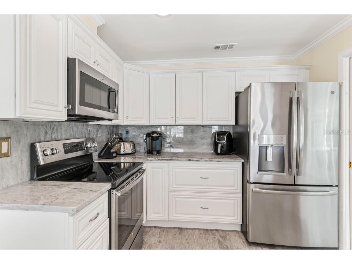 11240 7th Street E Treasure Island FL 33706 - CANAL TO INTRACOASTAL TB8448941 image15