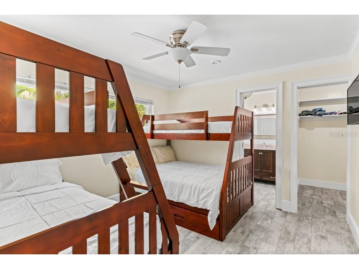 11240 7th Street E Treasure Island FL 33706 - CANAL TO INTRACOASTAL TB8448941 image40