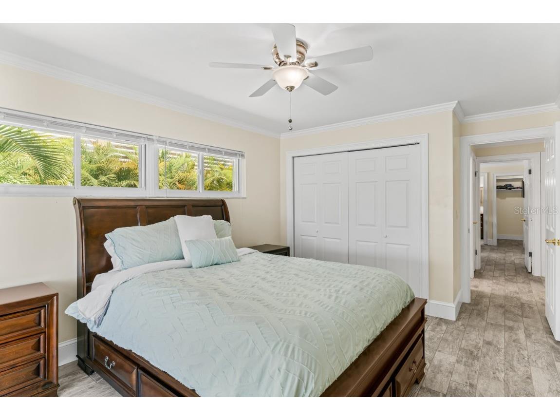 11240 7th Street E Treasure Island FL 33706 - CANAL TO INTRACOASTAL TB8448941 image48