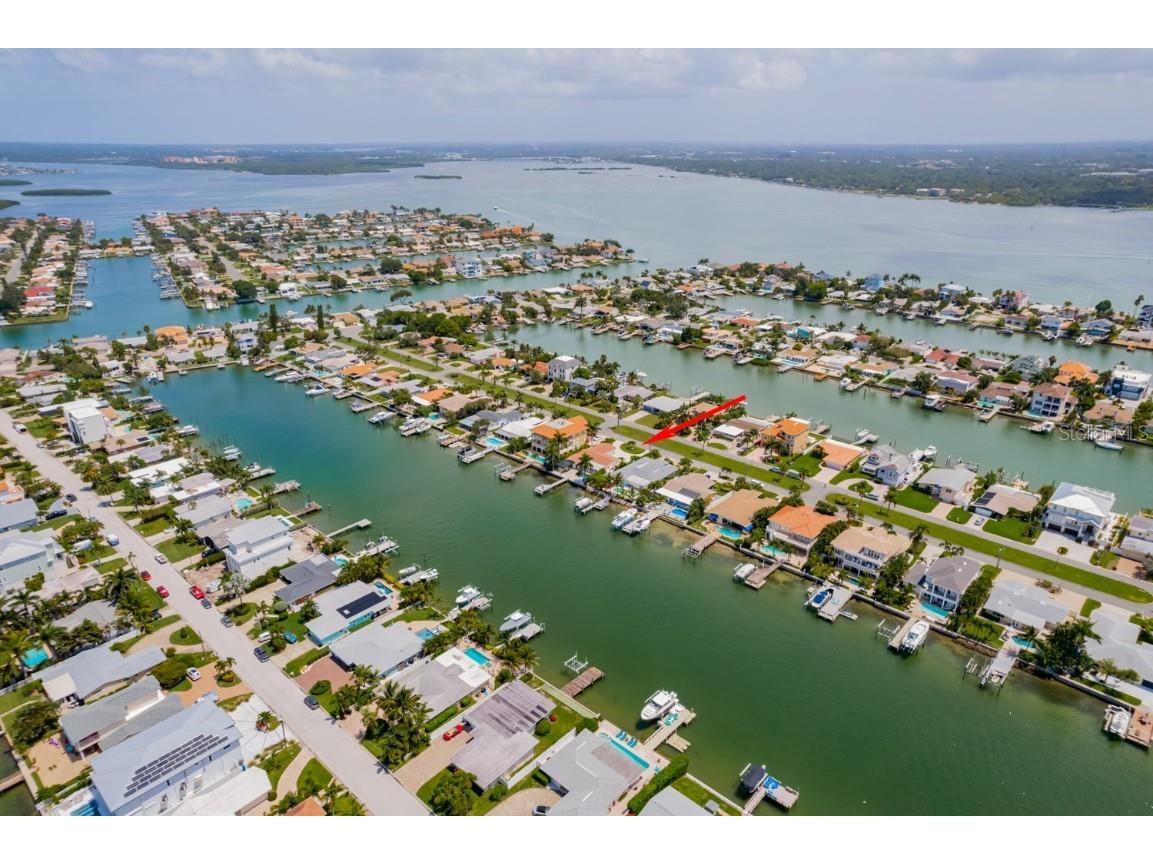 11240 7th Street E Treasure Island FL 33706 - CANAL TO INTRACOASTAL TB8448941 image5