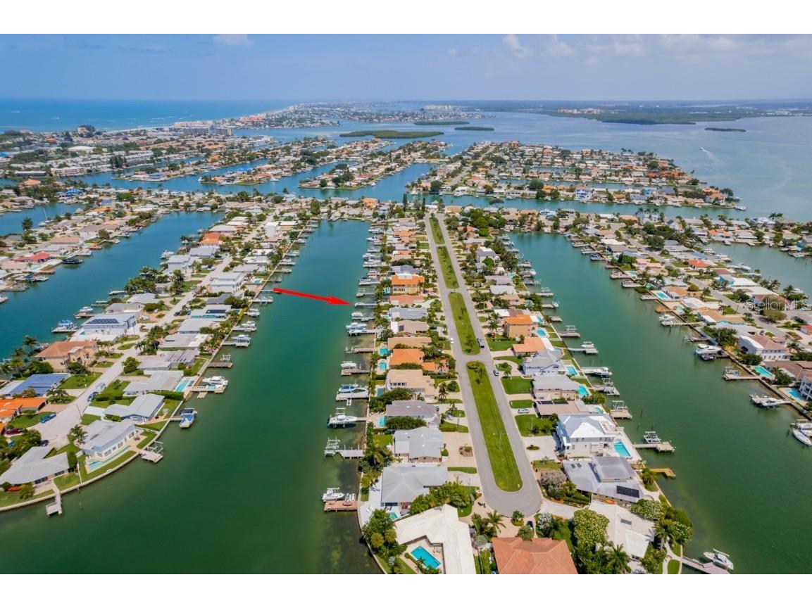 11240 7th Street E Treasure Island FL 33706 - CANAL TO INTRACOASTAL TB8448941 image51