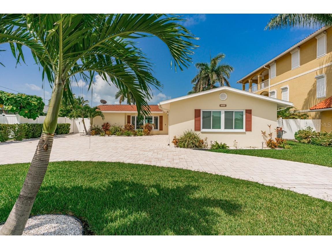 11240 7th Street E Treasure Island FL 33706 - CANAL TO INTRACOASTAL TB8448941 image6