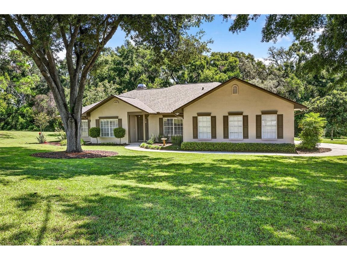 11240 Grandview Dr Dade City FL 33525 TB8420919 image1