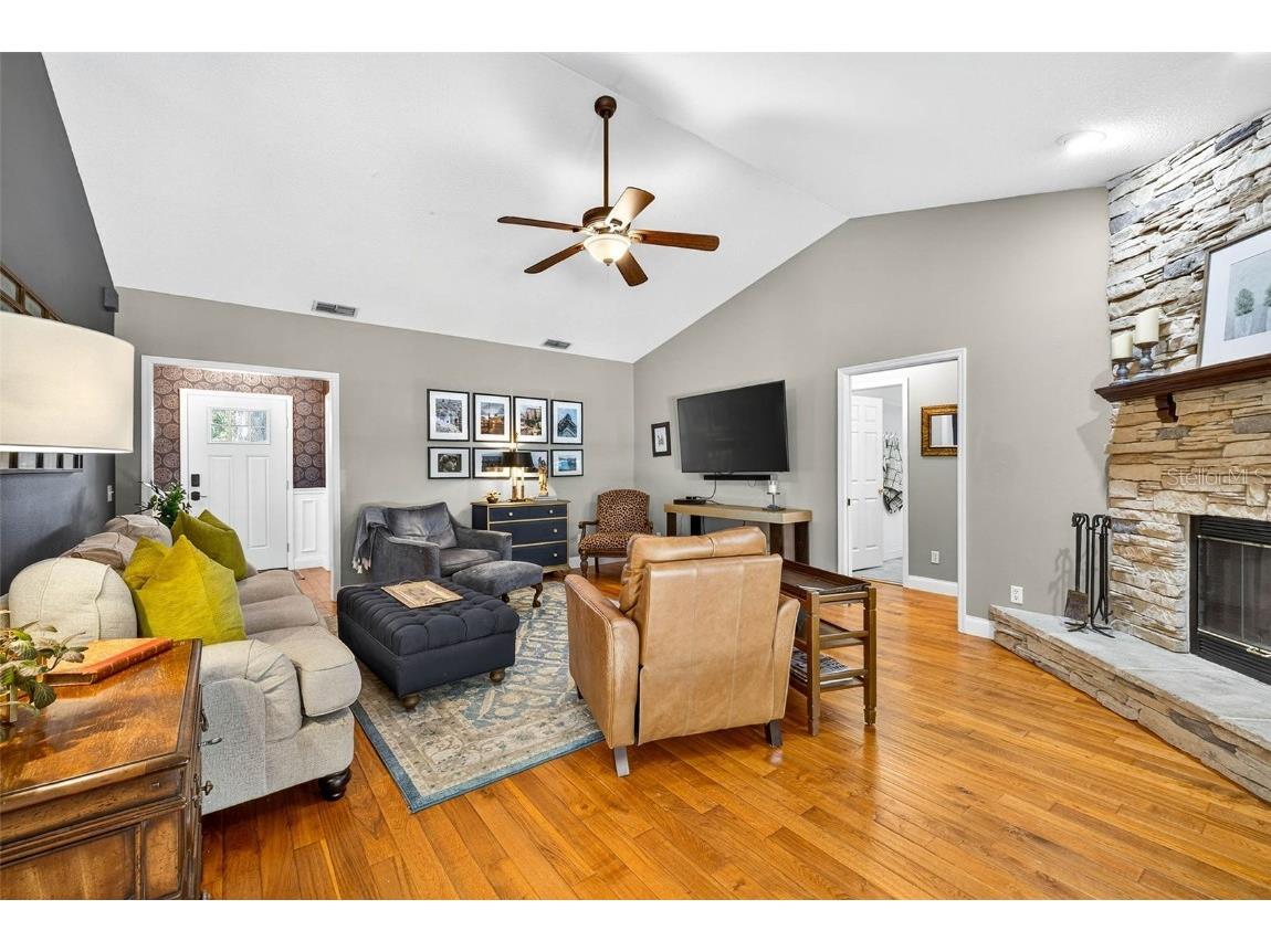 11240 Grandview Dr Dade City FL 33525 TB8420919 image17