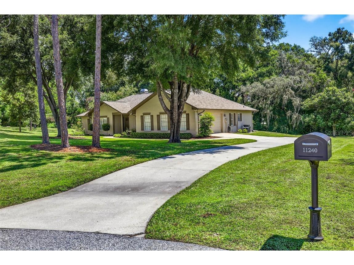 11240 Grandview Dr Dade City FL 33525 TB8420919 image2