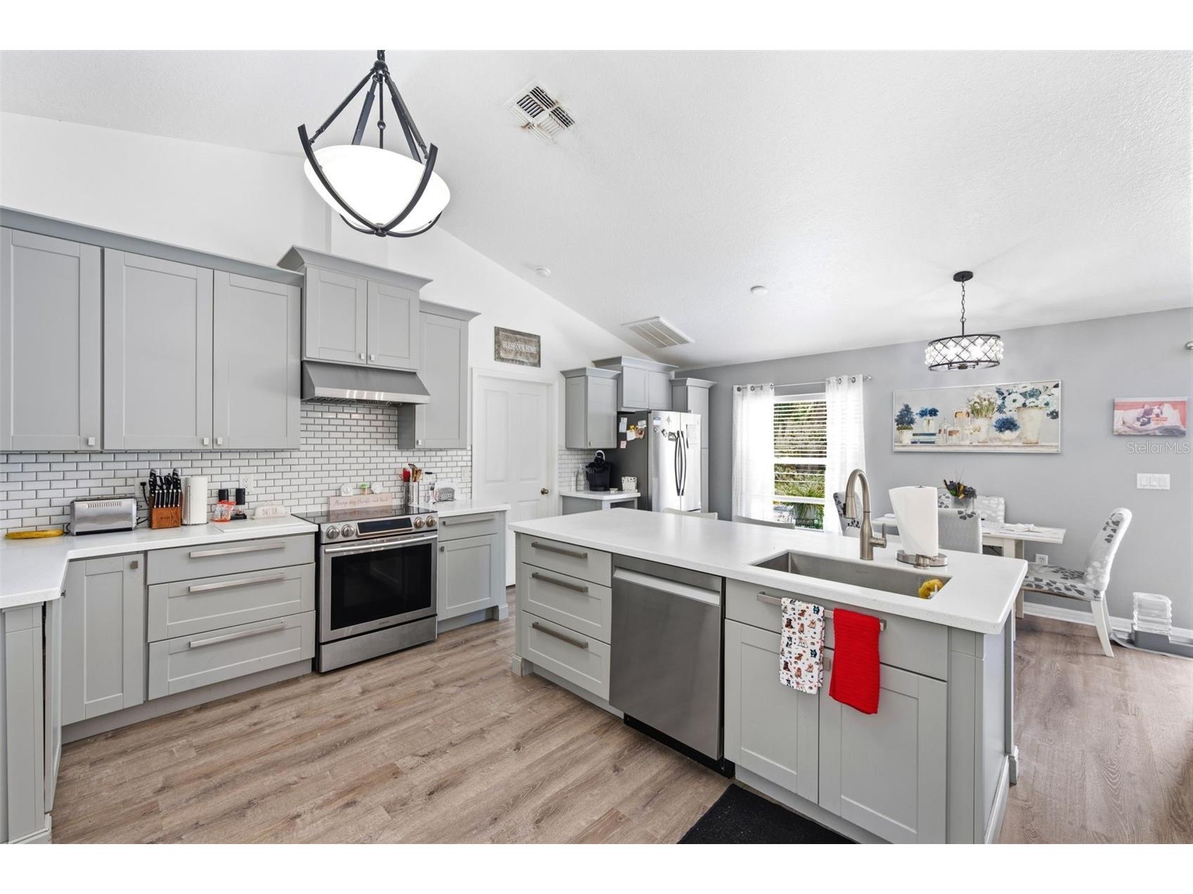 11240 Marquerite Avenue New Port Richey FL 34654 TB8530856 image3