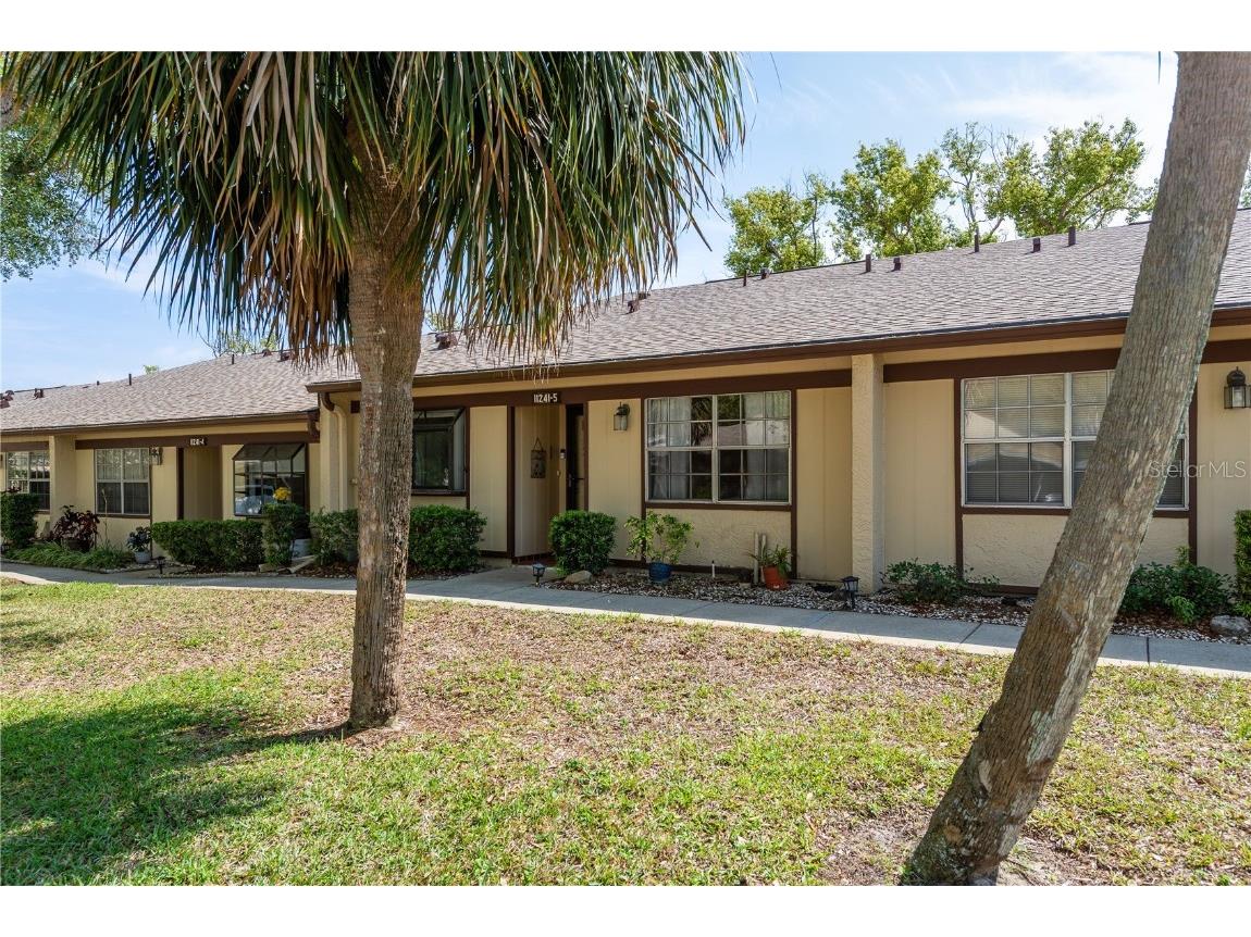 11241 Dollar Lake Drive #5 Port Richey FL 34668 W7874936 image3