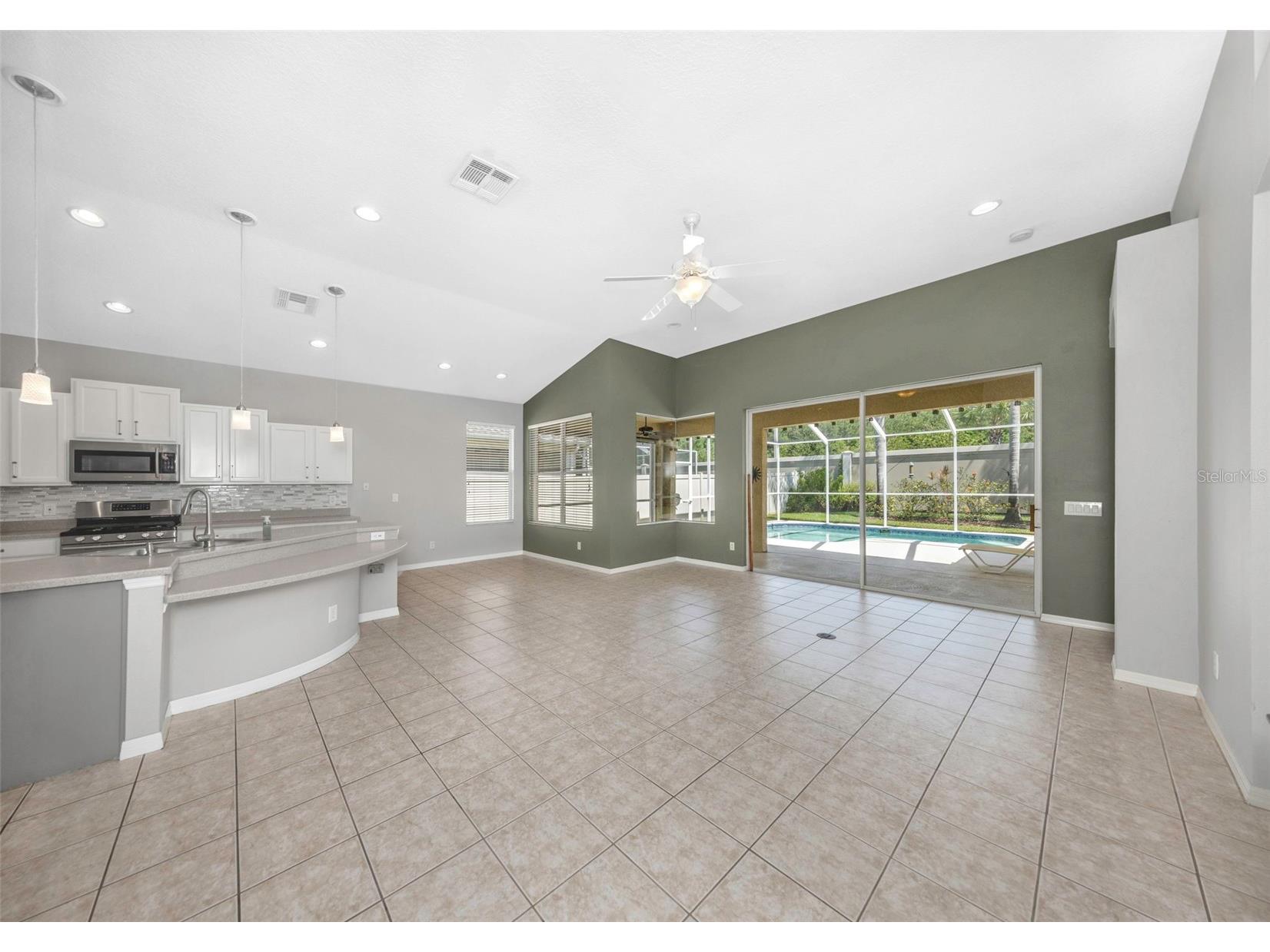11243 Blacksmith Drive Tampa FL 33626 TB8514161 image13