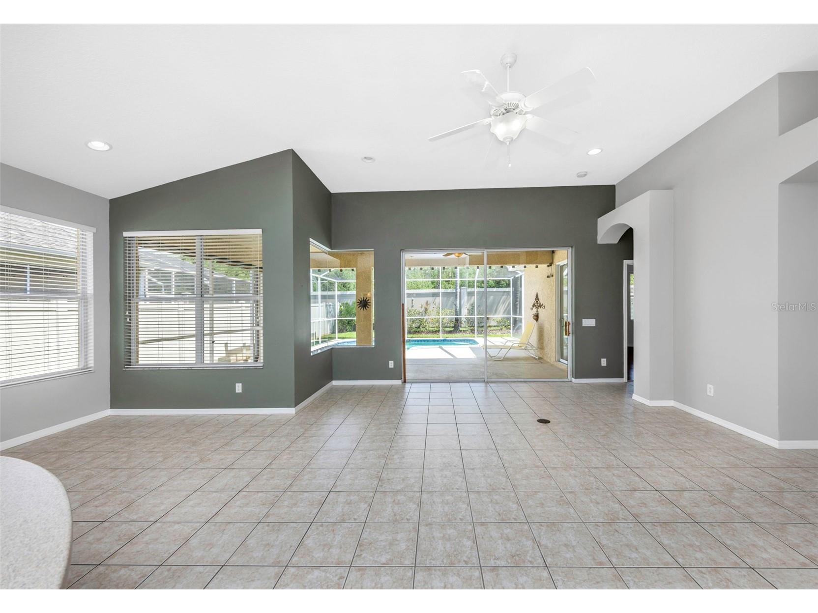 11243 Blacksmith Drive Tampa FL 33626 TB8514161 image15