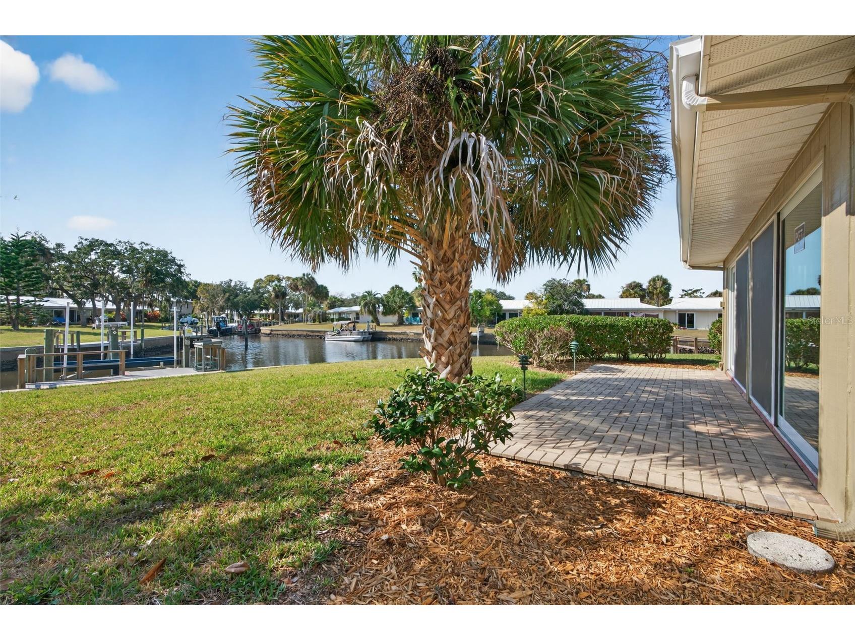 11243 W Bayshore Drive Crystal River FL 34429 OM715062 image1