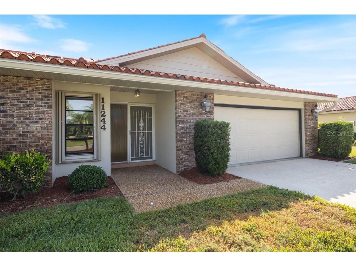 11244 SW Essex Drive Lake Suzy FL 34269 A4650969 image1