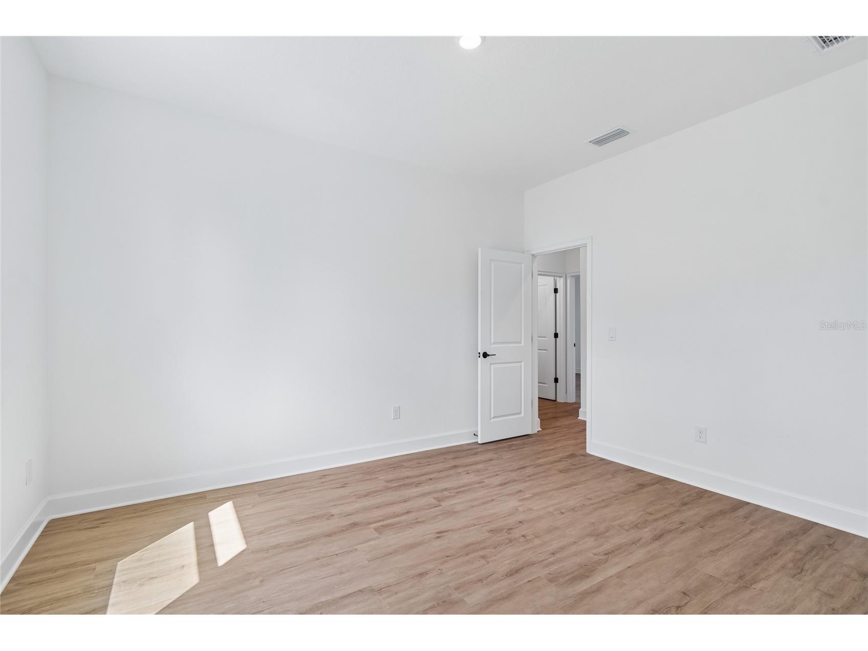 11248 Flock Avenue Weeki Wachee FL 34613 O6410177 image15