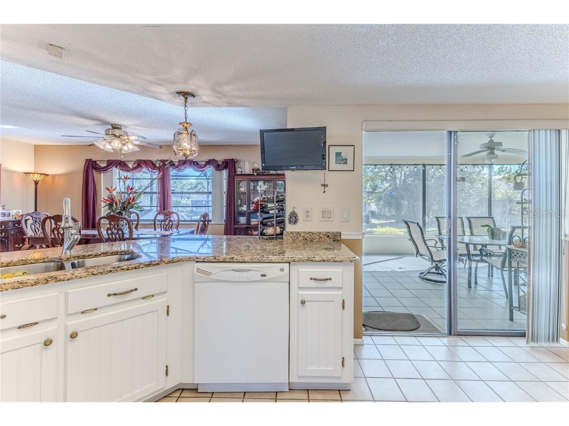 11249 Riddle Drive Spring Hill FL 34609 W7880630 image16