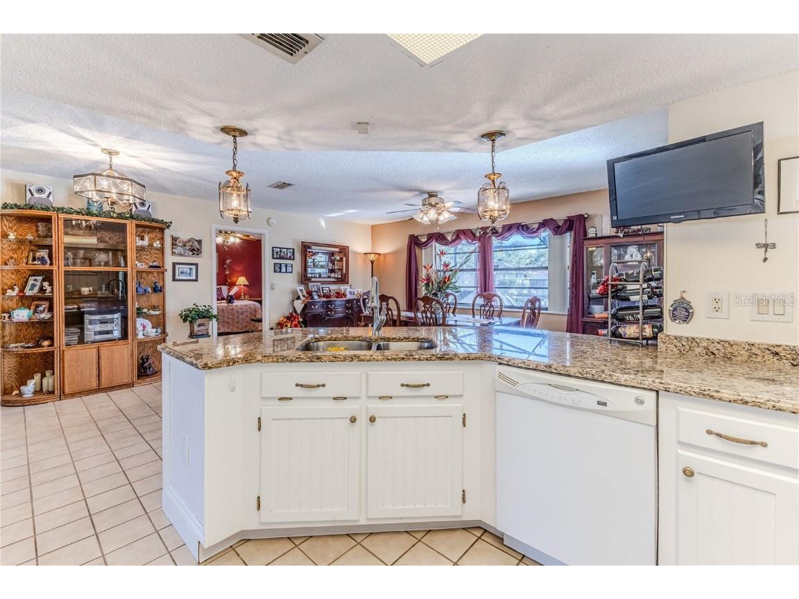 11249 Riddle Drive Spring Hill FL 34609 W7880630 image17