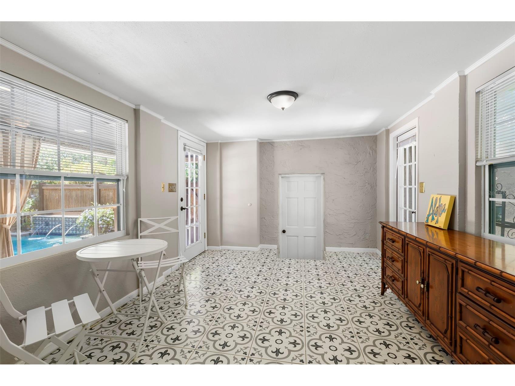 1125 11th Avenue NE Saint Petersburg FL 33705 TB8521711 image17