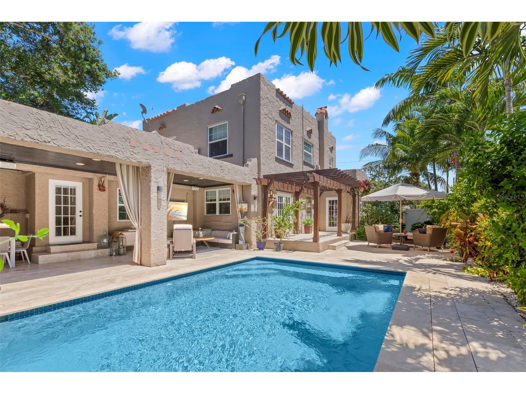 1125 11th Avenue NE Saint Petersburg FL 33705 TB8521711 image31