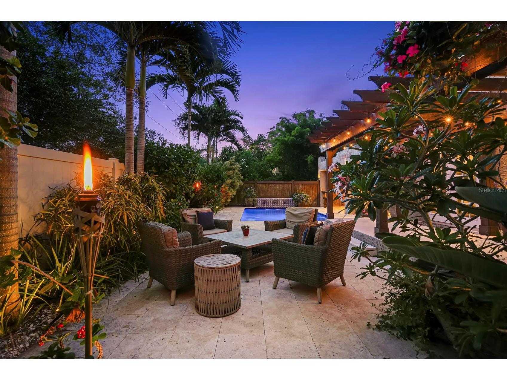 1125 11th Avenue NE Saint Petersburg FL 33705 TB8521711 image47