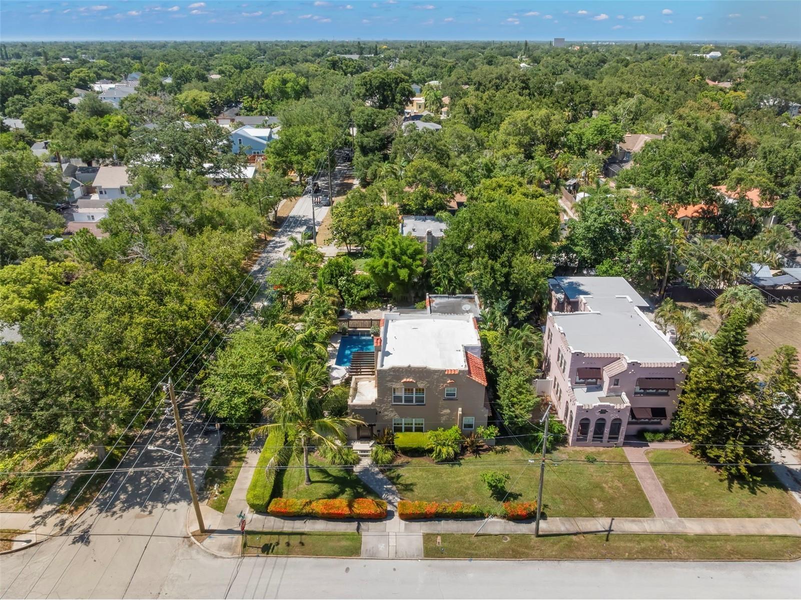 1125 11th Avenue NE Saint Petersburg FL 33705 TB8521711 image61