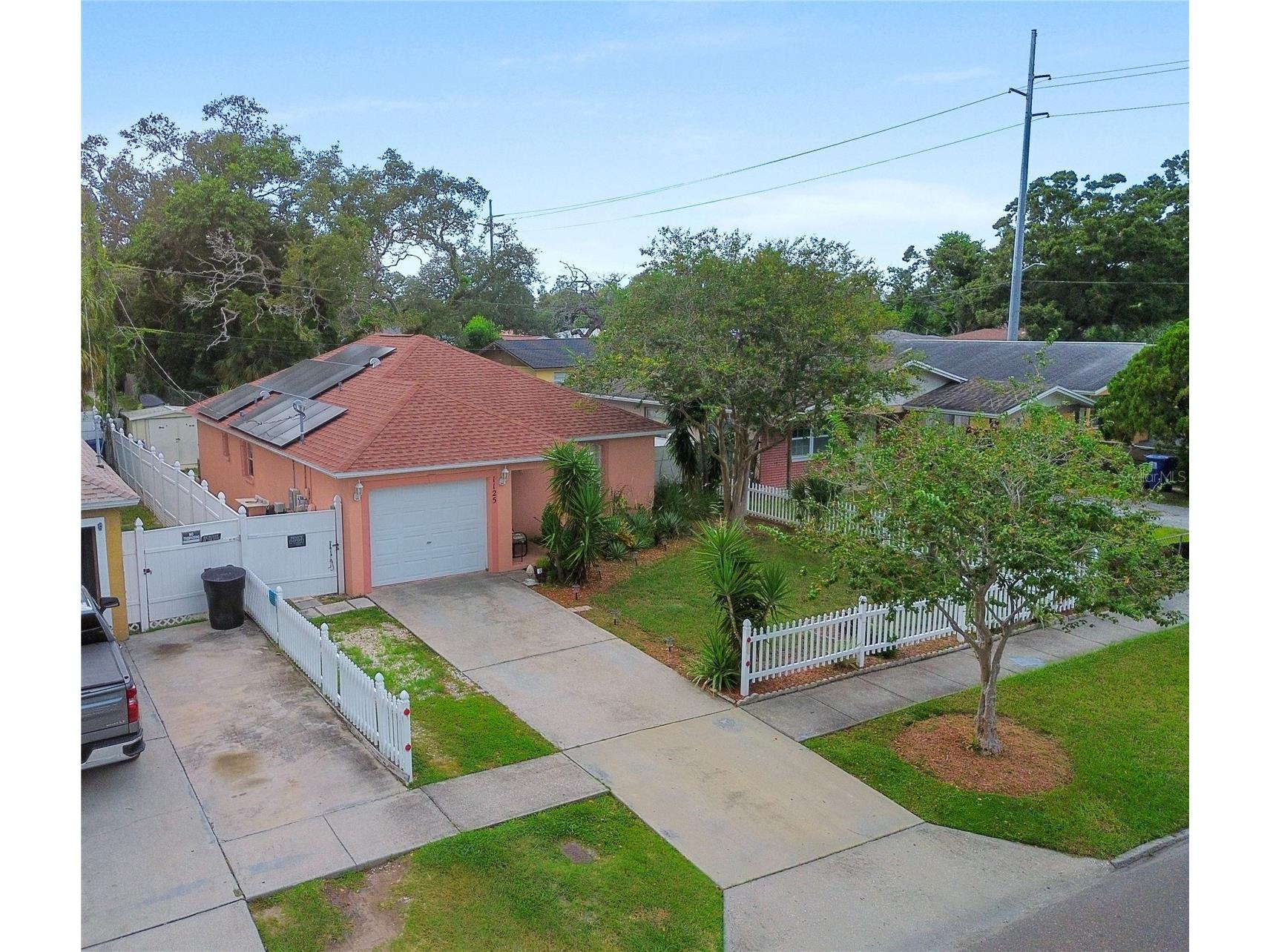 1125 40th Street S Saint Petersburg FL 33711 TB8465244 image1