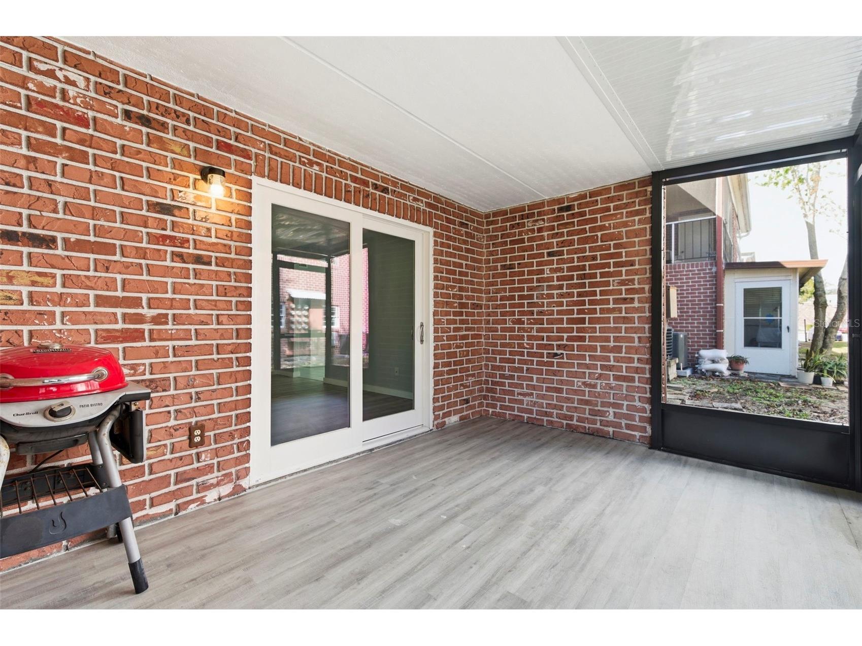 1125 83rd Avenue N #A Saint Petersburg FL 33702 TB8478240 image24