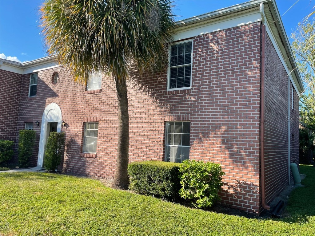 1125 83rd Avenue N #D Saint Petersburg FL 33702 U8140268 image1