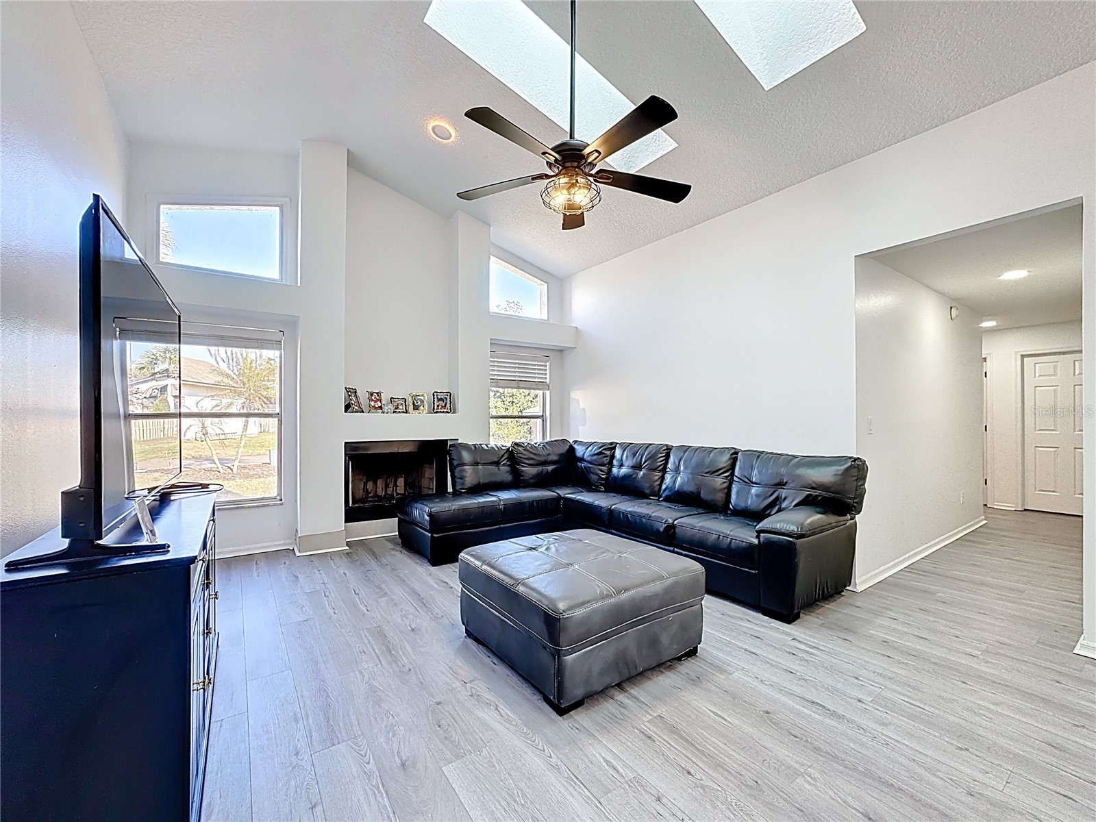 1125 Almond Tree Circle Orlando FL 32835 - SPRING POND O6388821 image35