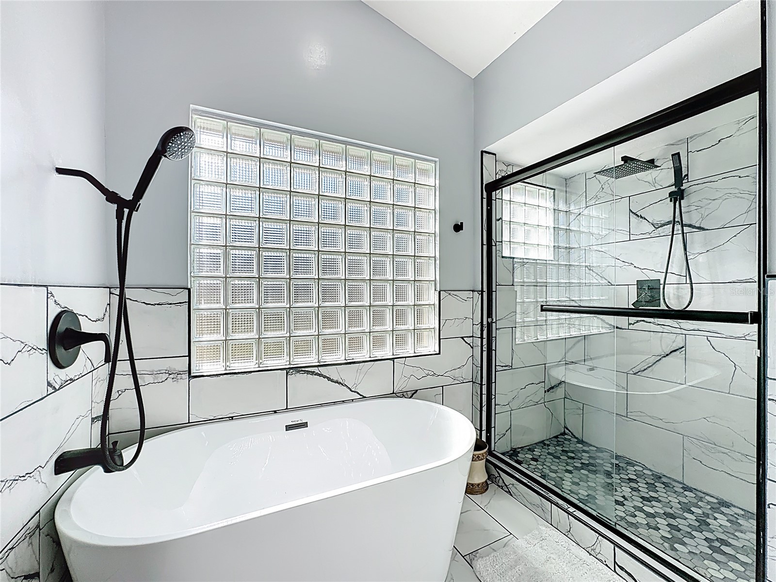 1125 Almond Tree Circle Orlando FL 32835 - SPRING POND O6388821 image46