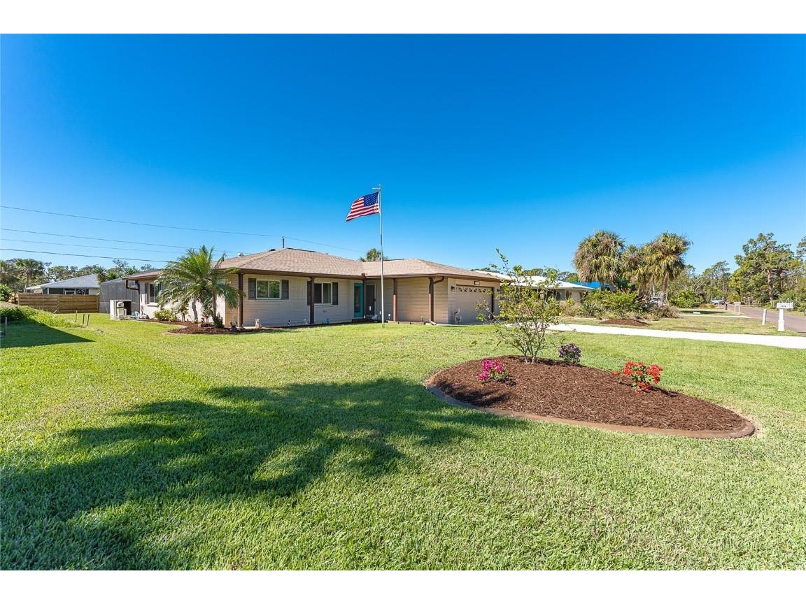 1125 Caples Street Englewood FL 34223 N6125801 image1