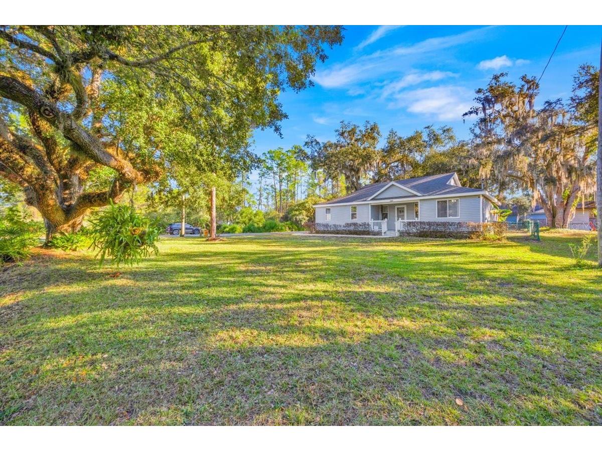 1125 Eden Drive Saint Cloud FL 34771 - Center Lake O6368416 image2