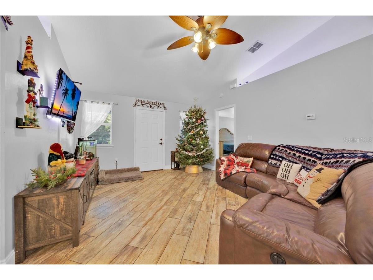1125 Eden Drive Saint Cloud FL 34771 - Center Lake O6368416 image9