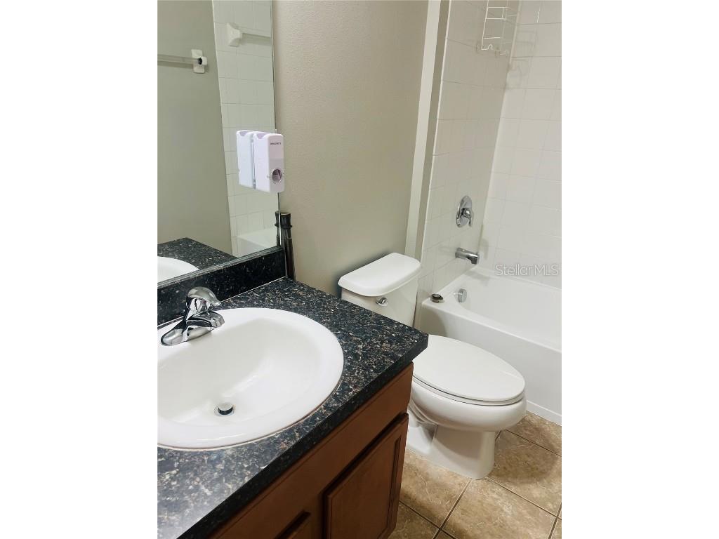 1125 Grantham Drive Sarasota FL 34234 A4662577 image17