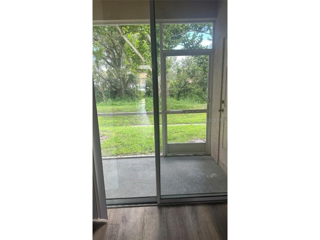 1125 Grantham Drive Sarasota FL 34234 A4662577 image3