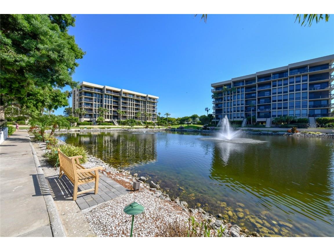 1125 Gulf Of Mexico Drive #101 Longboat Key FL 34228 A4672544 image16