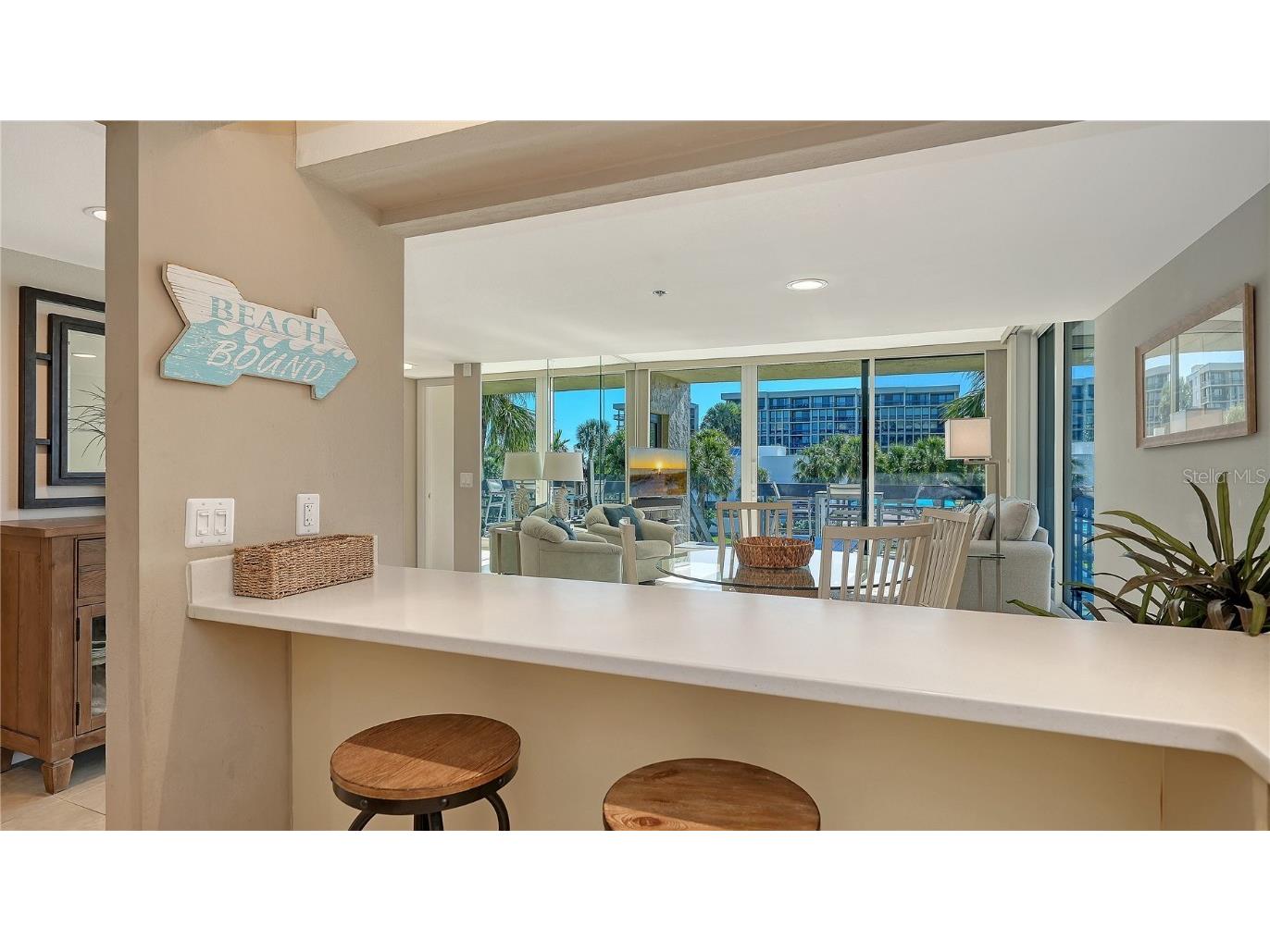 1125 Gulf Of Mexico Drive #101 Longboat Key FL 34228 A4672544 image8