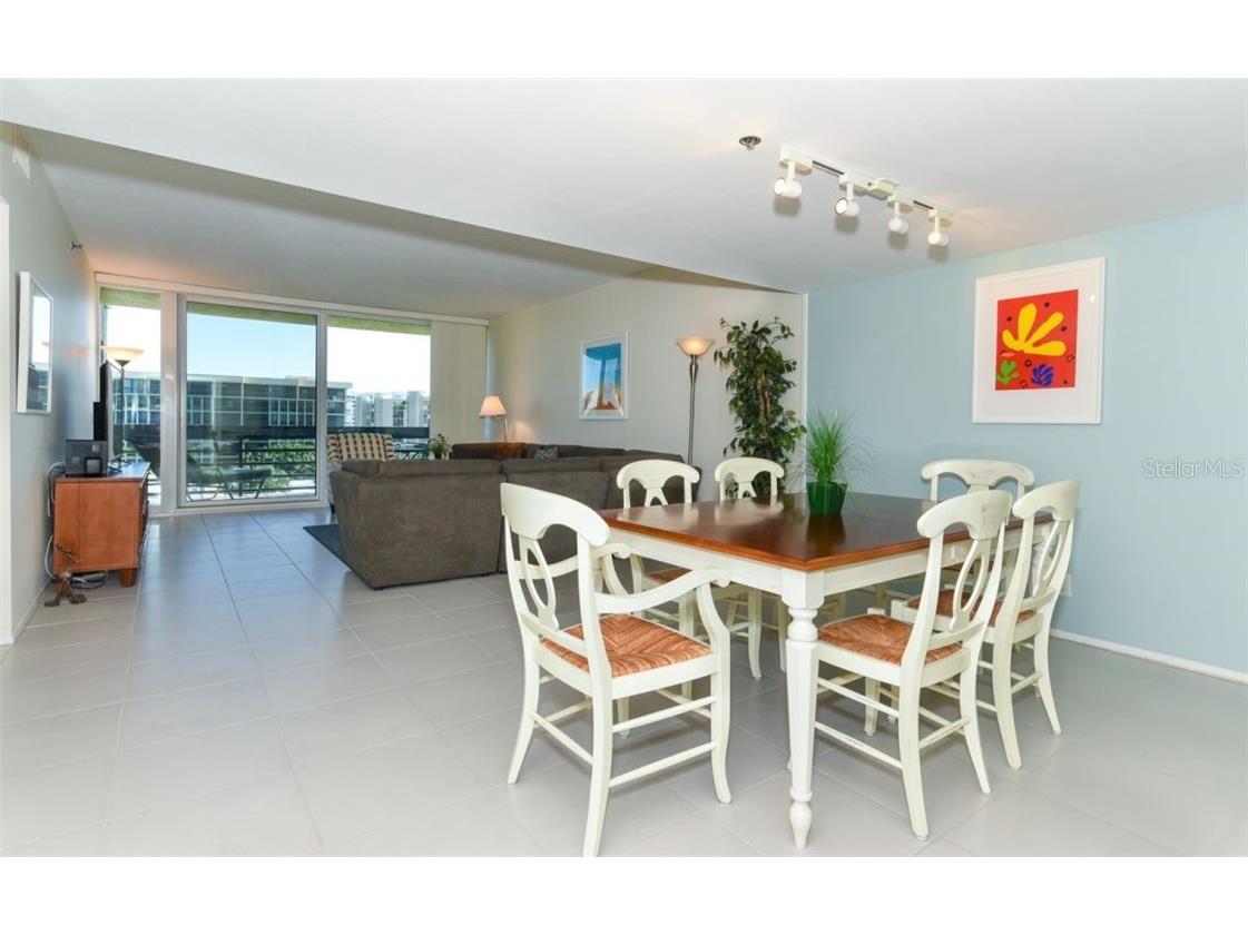 1125 Gulf Of Mexico Drive #403 Longboat Key FL 34228 - GULF OF MEXICO A4480600 image12