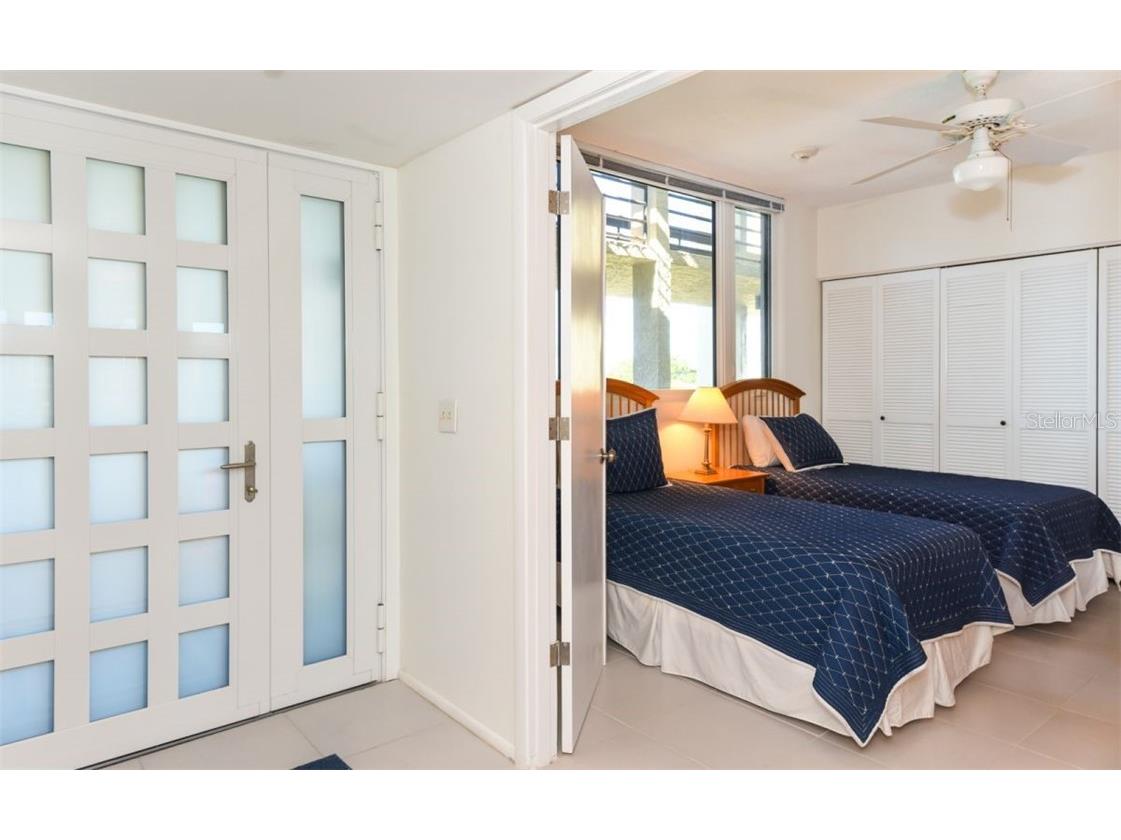 1125 Gulf Of Mexico Drive #403 Longboat Key FL 34228 - GULF OF MEXICO A4480600 image31