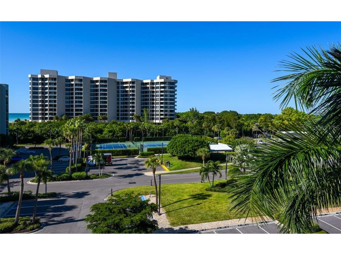 1125 Gulf Of Mexico Drive #403 Longboat Key FL 34228 - GULF OF MEXICO A4480600 image4