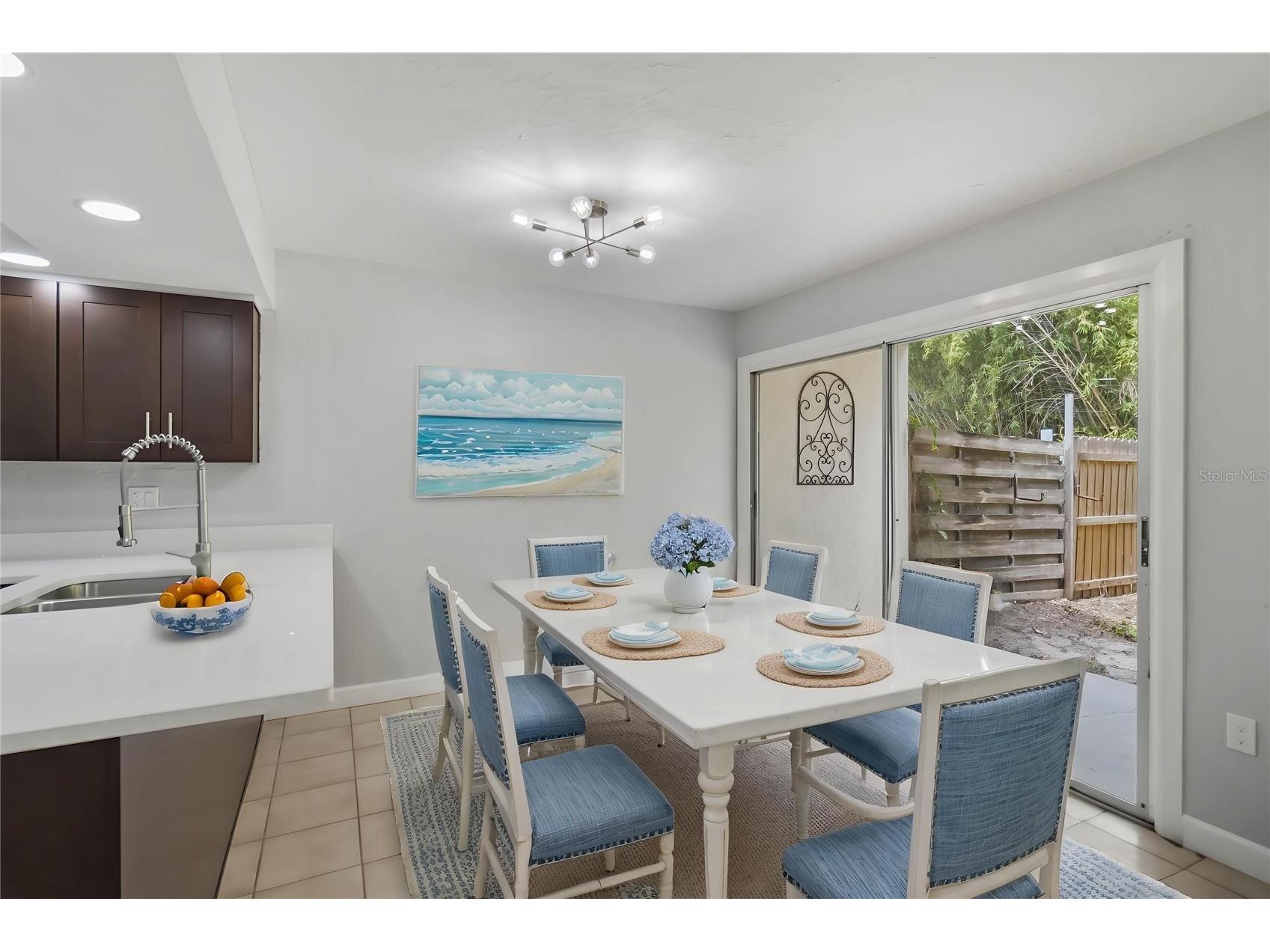 1125 Longfellow Way #125-B Sarasota FL 34243 A4691728 image10