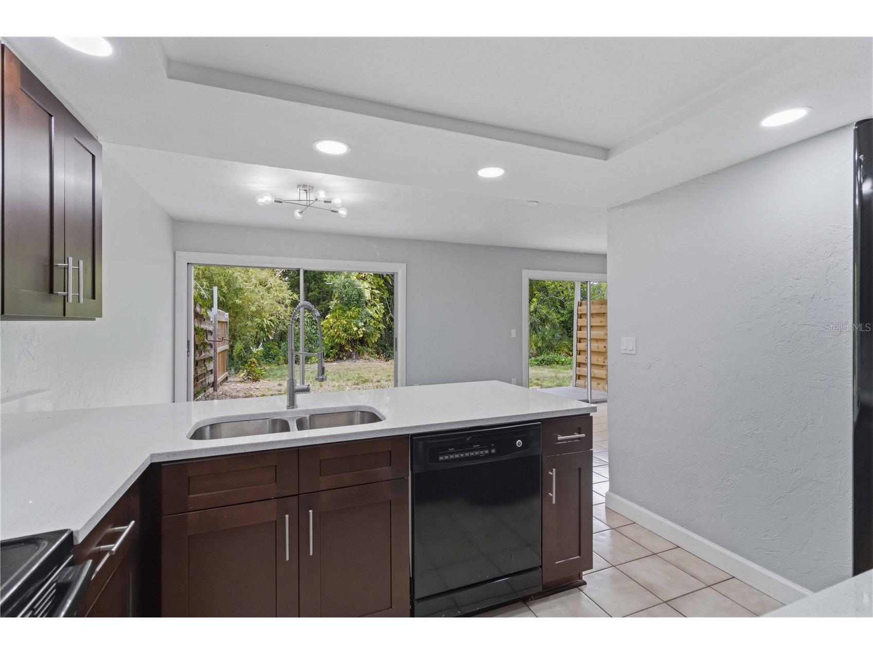1125 Longfellow Way #125-B Sarasota FL 34243 A4691728 image14