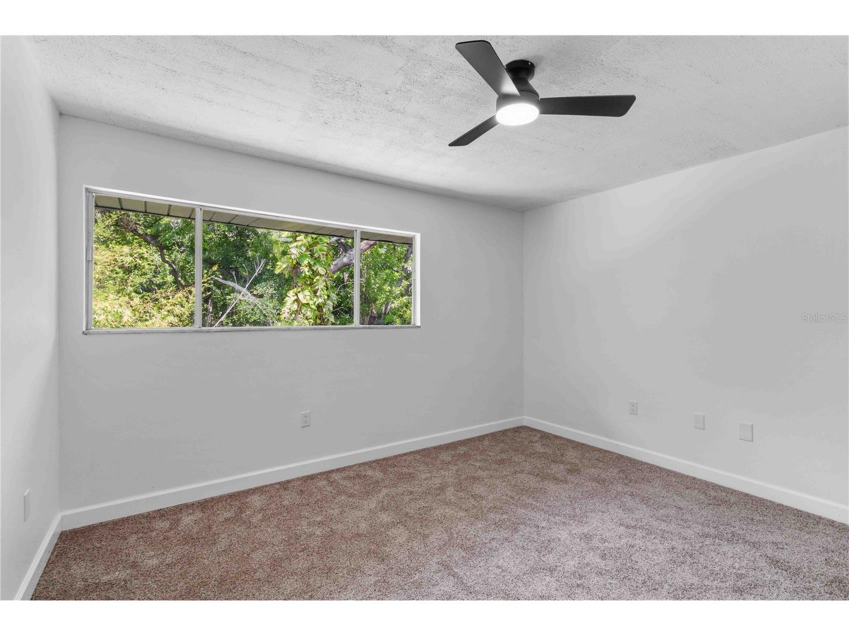 1125 Longfellow Way #125-B Sarasota FL 34243 A4691728 image19