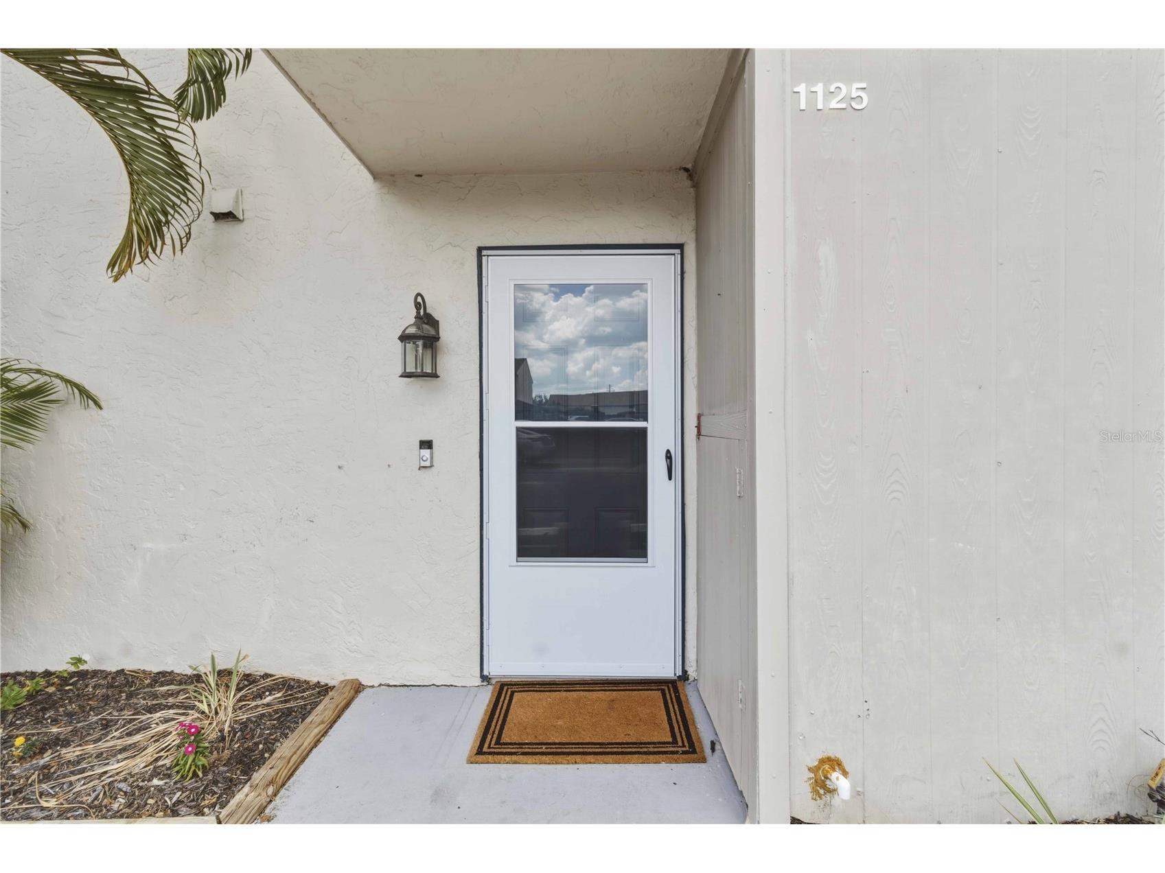 1125 Longfellow Way #125-B Sarasota FL 34243 A4691728 image2