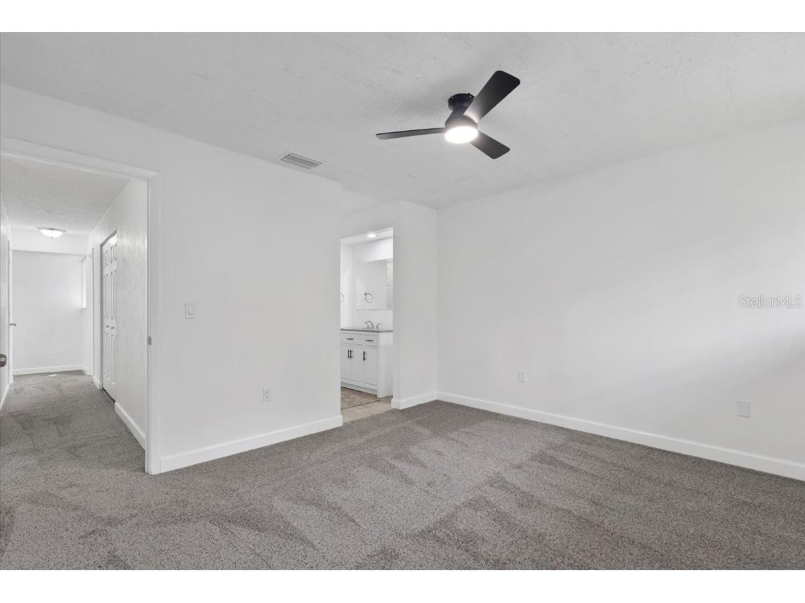 1125 Longfellow Way Sarasota FL 34243 A4662526 image18