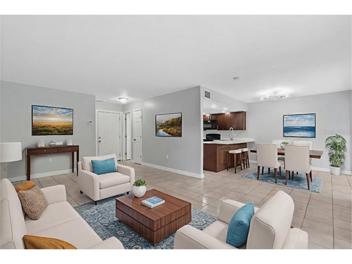 1125 Longfellow Way Sarasota FL 34243 A4662526 image3