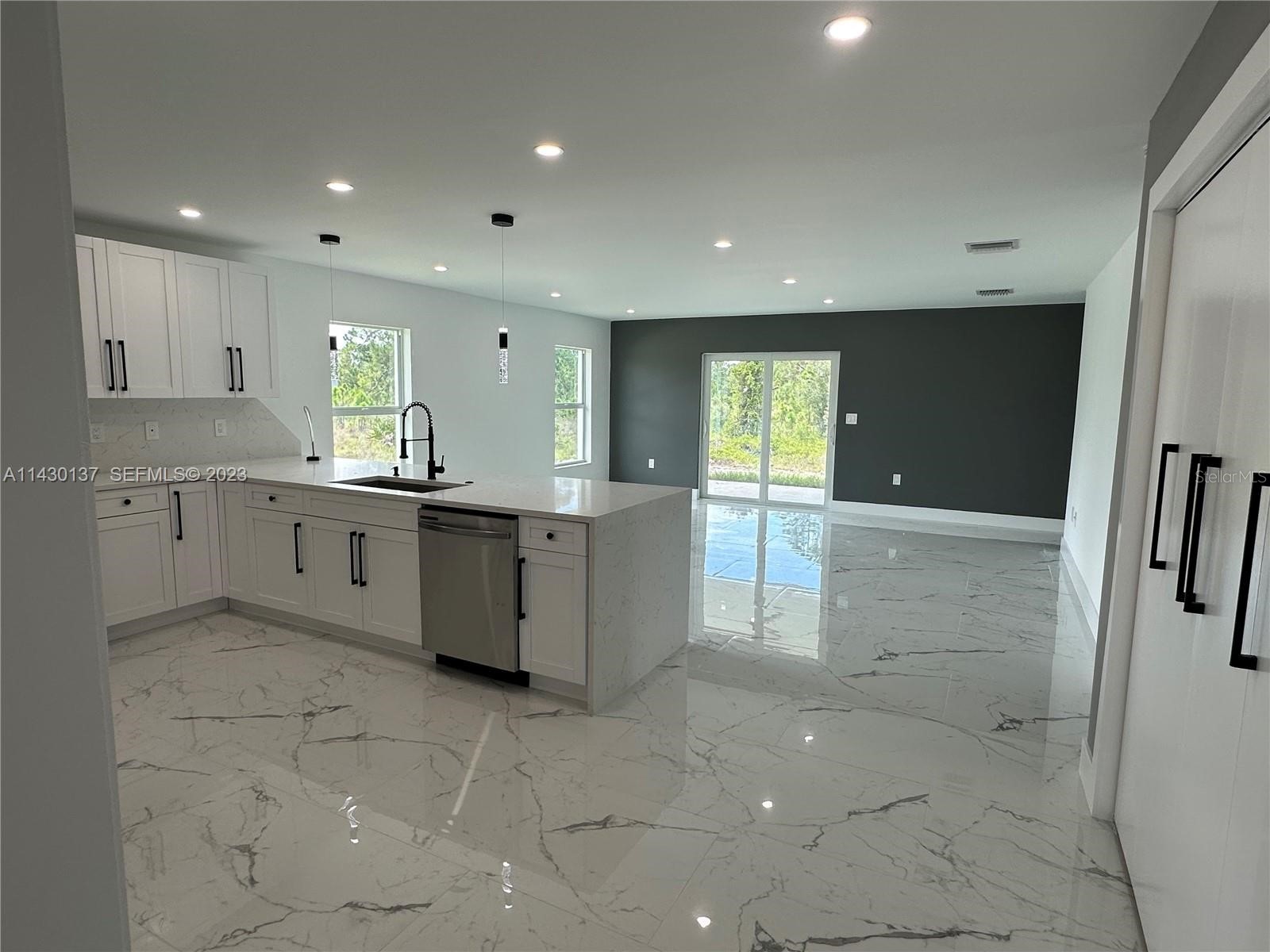 1125 Milwaukee Boulevard Lehigh Acres FL 33974 TB8497294 image6