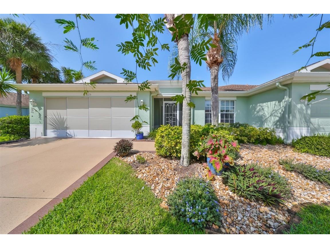 1125 New Winsor Loop Sun City Center FL 33573 A4617358 image1