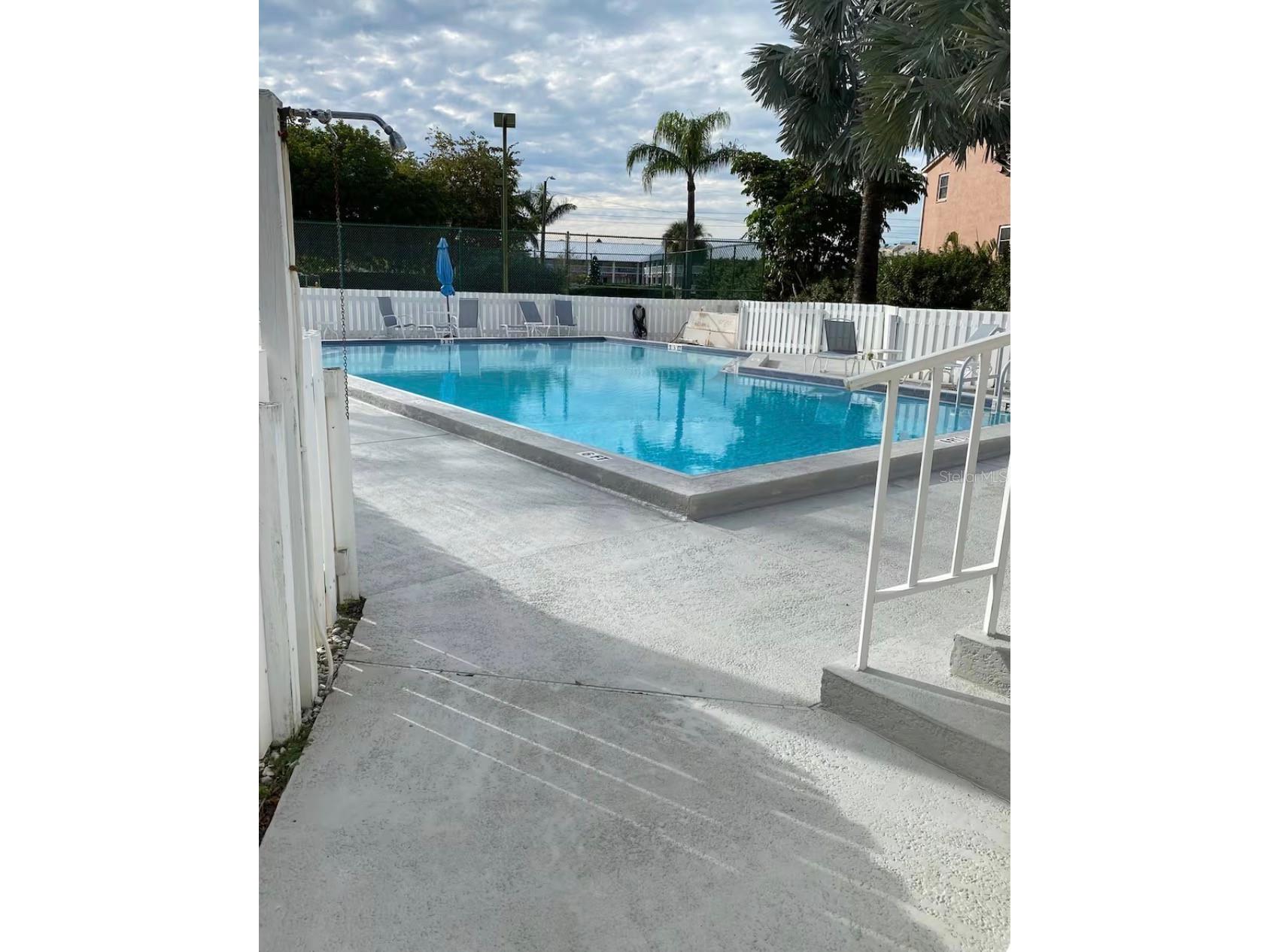 1125 Pinellas Bayway S #201 FURNISHED Saint Petersburg FL 33715 - GULF OF MEXICO TB8490319 image4