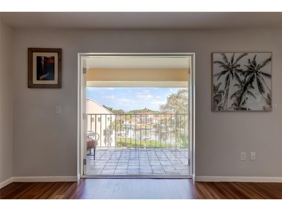 1125 Pinellas Bayway S #304 Saint Petersburg FL 33715 TB8341841 image12