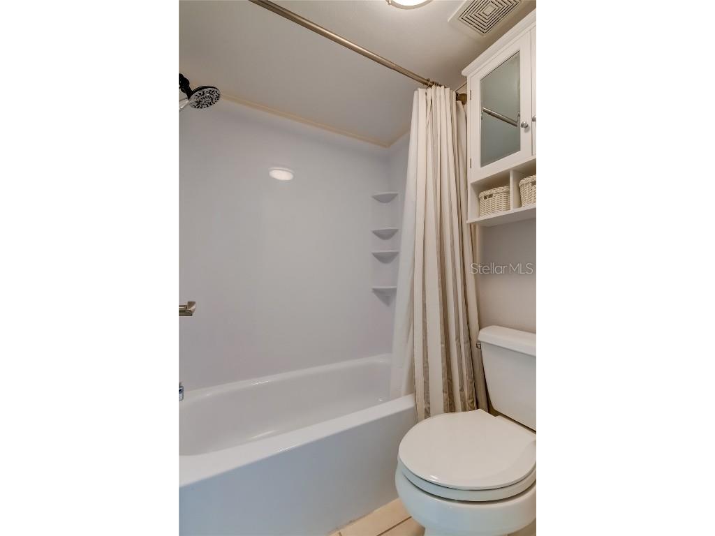 1125 Pinellas Bayway S #304 Saint Petersburg FL 33715 TB8341841 image37