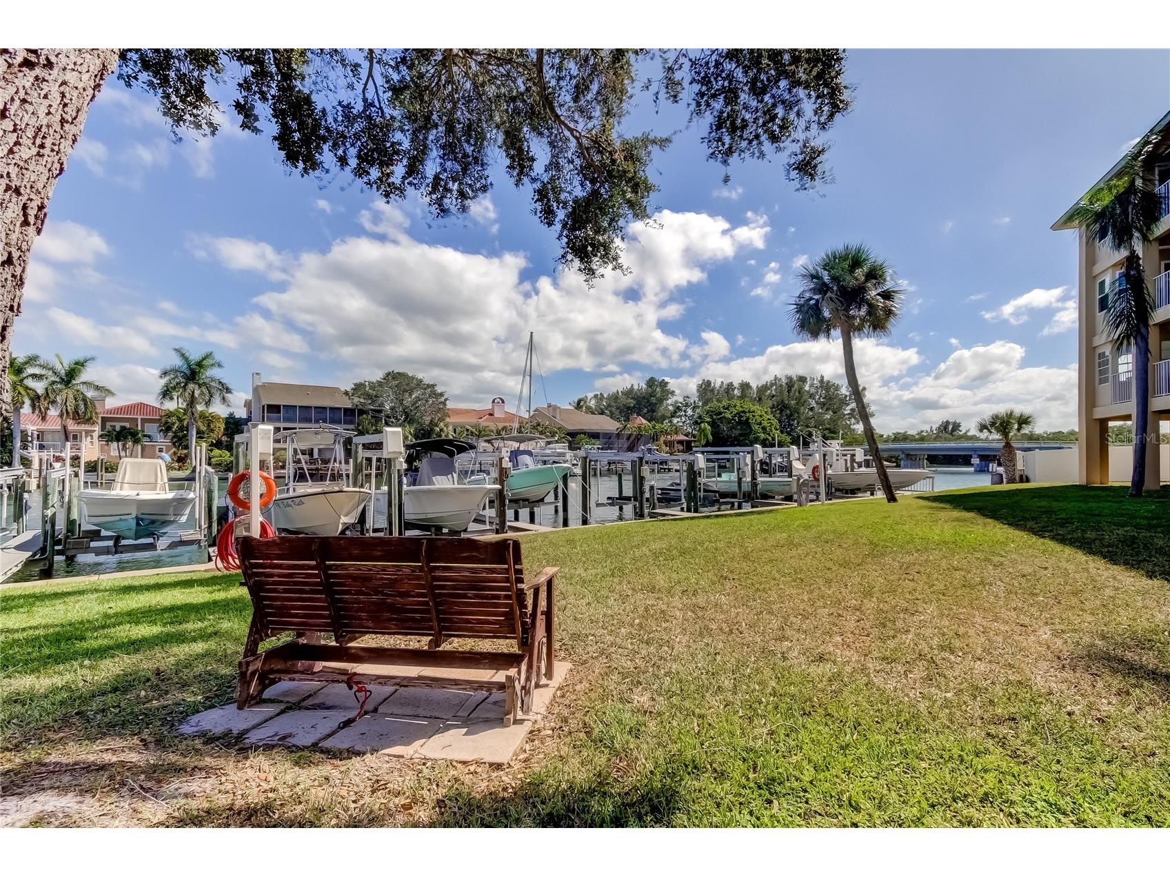 1125 Pinellas Bayway S #304 Saint Petersburg FL 33715 TB8459149 image33